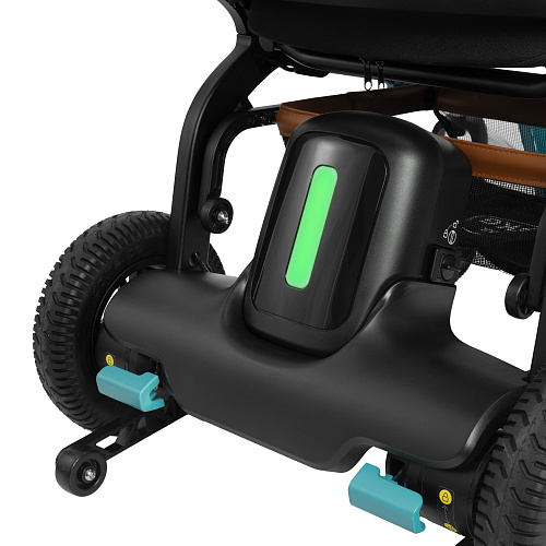 Световая панель на боксе аккумулятора